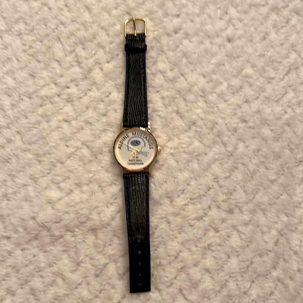 Vintage Womens 1990 Aldine Mustangs National Championship Watch Houston TX - Picture 2 of 8